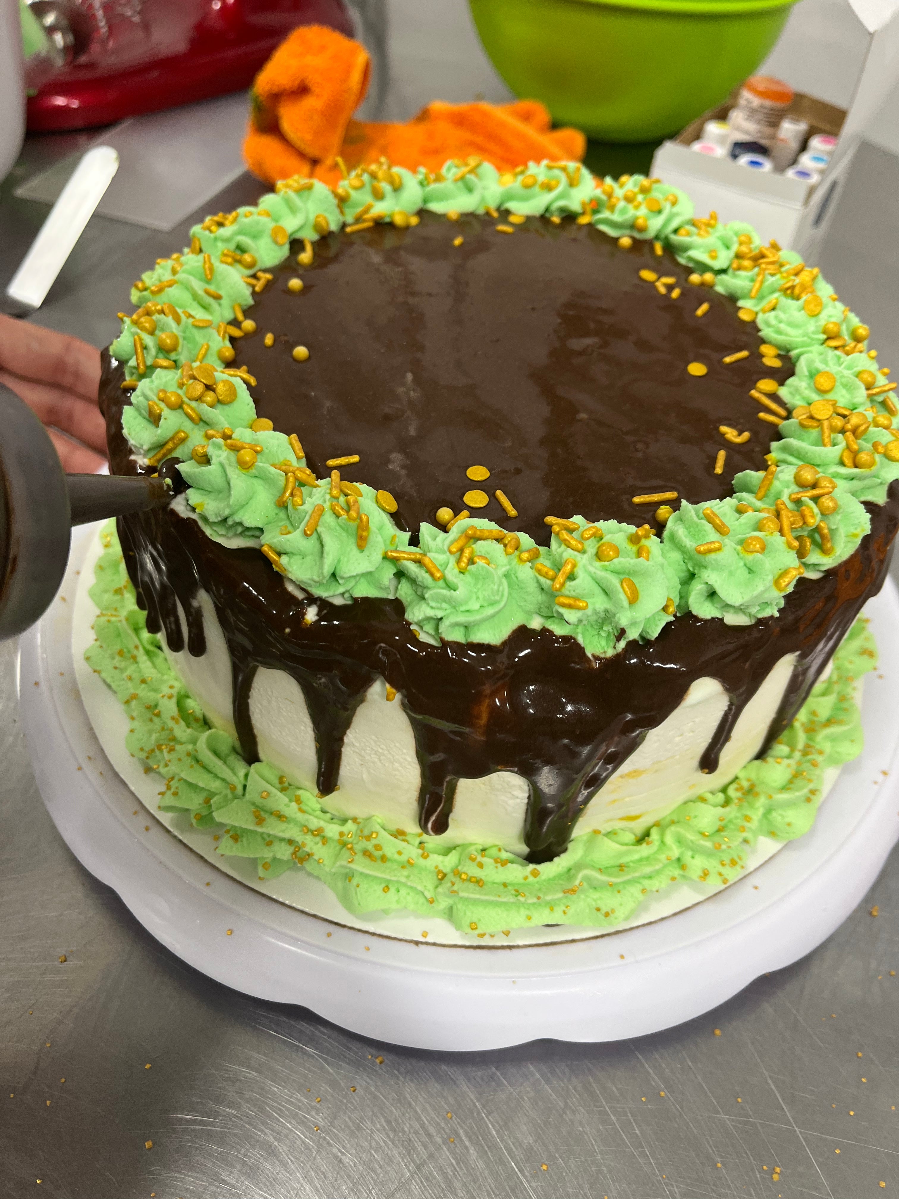 Build an Ice Cream Cake